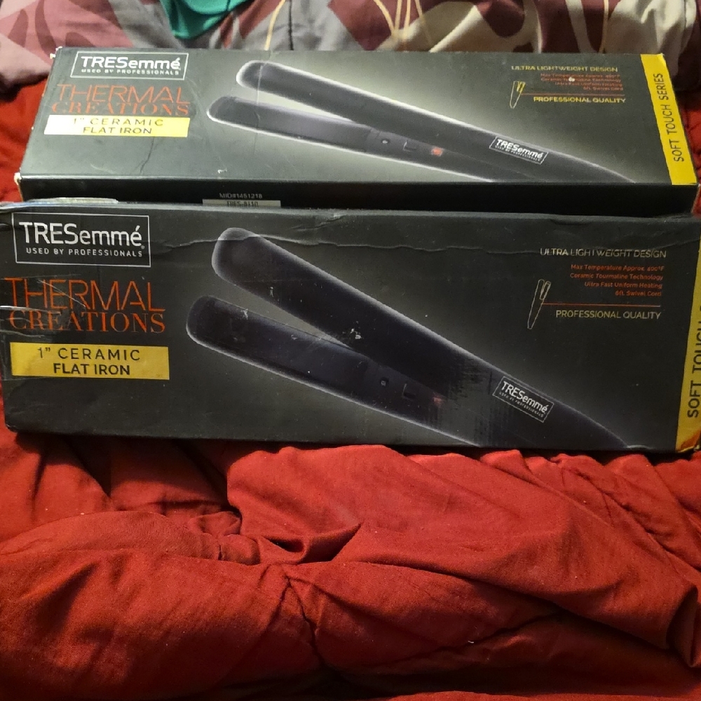 TRESemmé Thermal Creations Ceramic Flat Iron